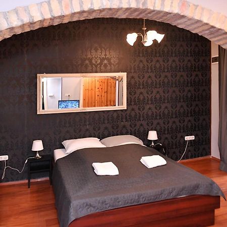 Five Seasons Vaci Utca Apartment Budapest Extérieur photo
