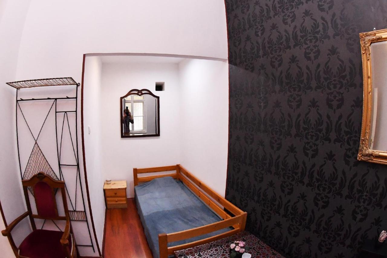 Five Seasons Vaci Utca Apartment Budapest Extérieur photo