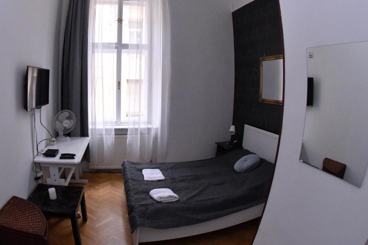 Five Seasons Vaci Utca Apartment Budapest Extérieur photo