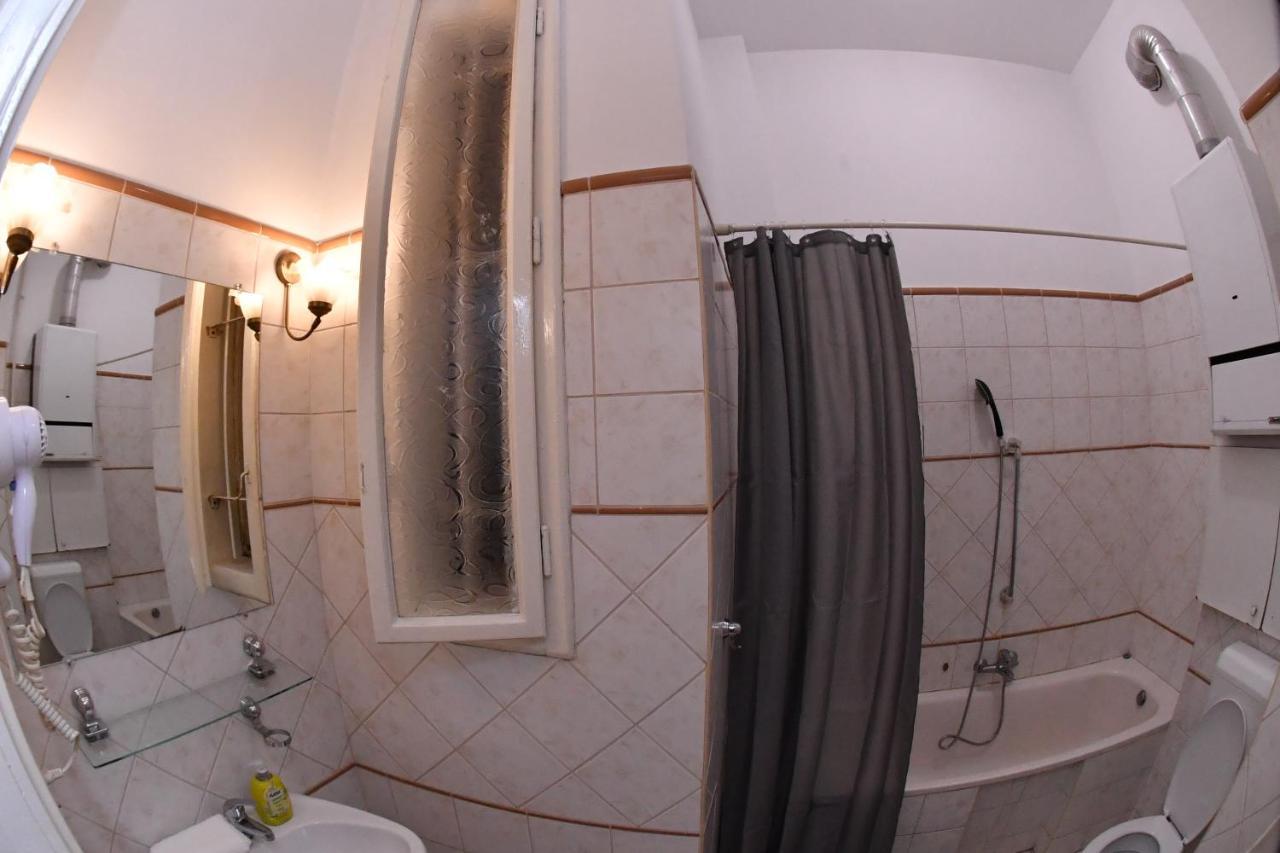 Five Seasons Vaci Utca Apartment Budapest Extérieur photo
