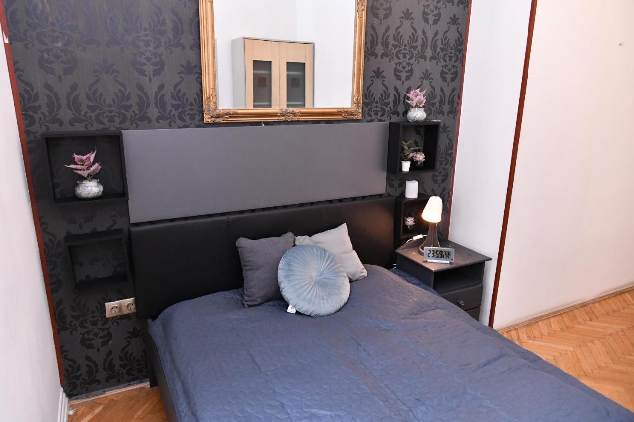 Five Seasons Vaci Utca Apartment Budapest Extérieur photo