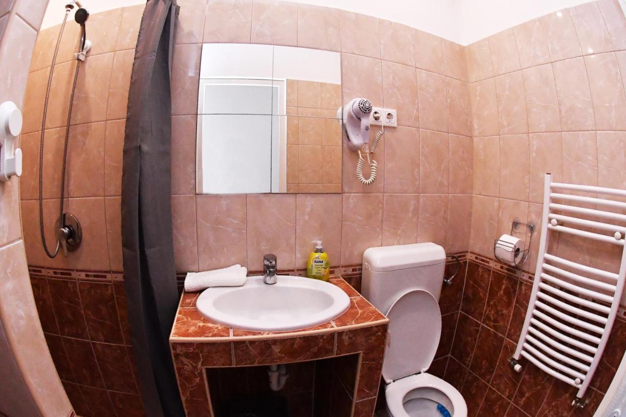 Five Seasons Vaci Utca Apartment Budapest Extérieur photo